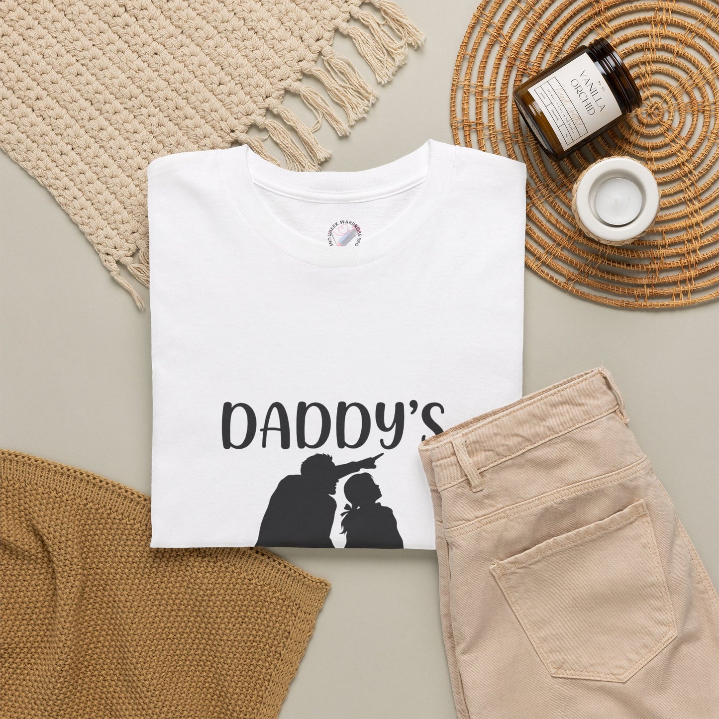 Daddy's Little Girl T-Shirt — Father Daughter Matching Tee, Cute Daddy's Little Girl Graphic Shirt for Dad Gifts & Family Photos
