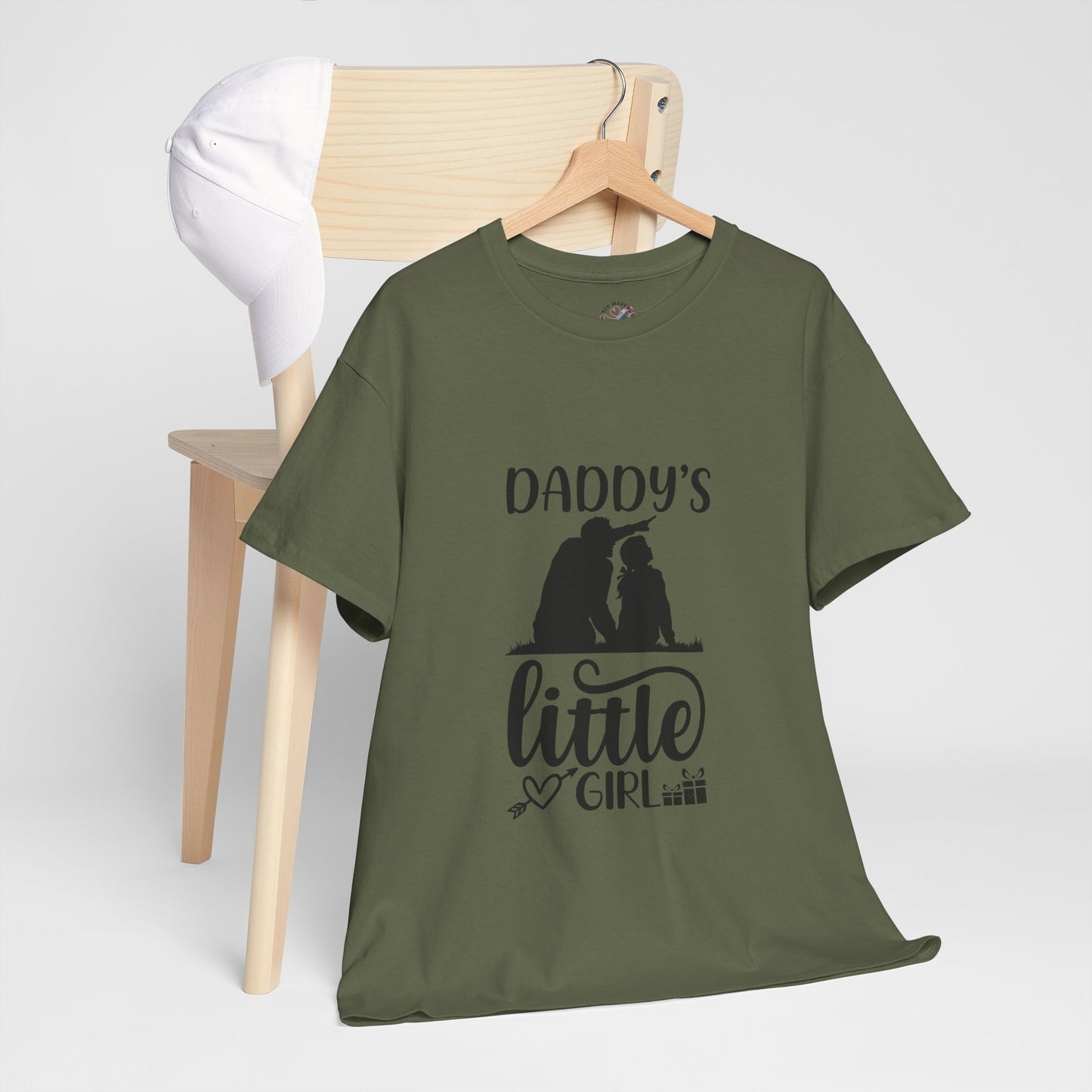 Daddy's Little Girl T-Shirt — Father Daughter Matching Tee, Cute Daddy's Little Girl Graphic Shirt for Dad Gifts & Family Photos