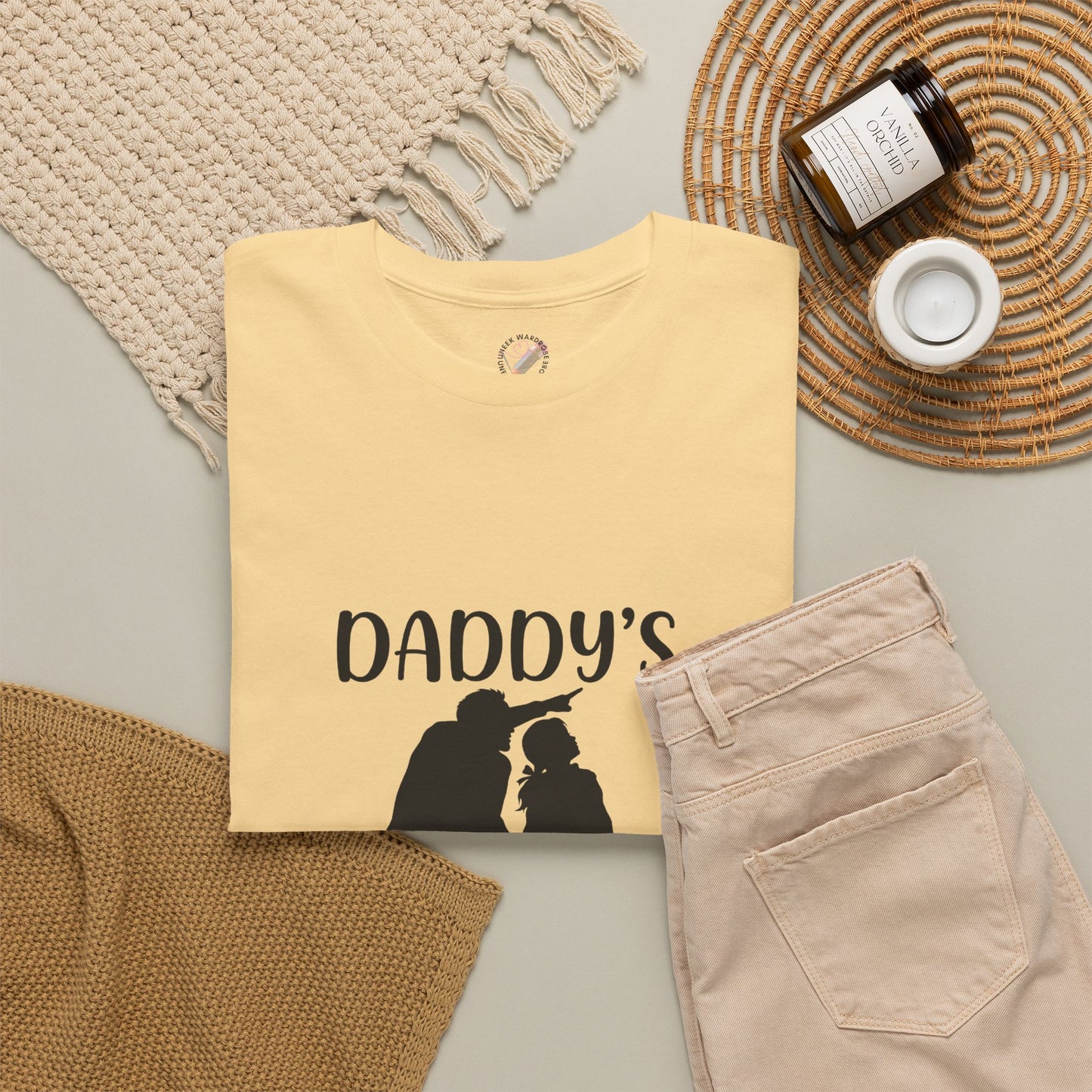 Daddy's Little Girl T-Shirt — Father Daughter Matching Tee, Cute Daddy's Little Girl Graphic Shirt for Dad Gifts & Family Photos