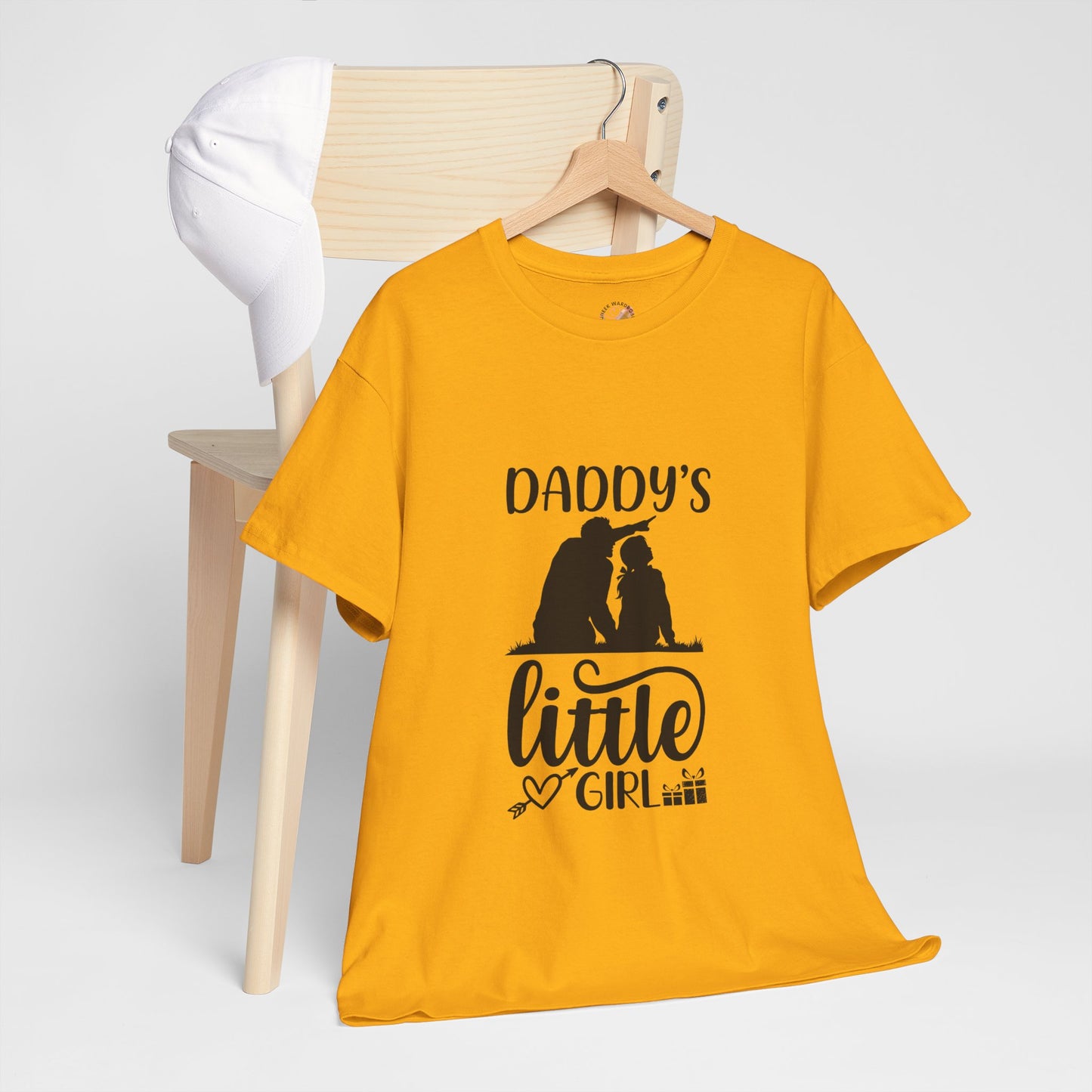 Daddy's Little Girl T-Shirt — Father Daughter Matching Tee, Cute Daddy's Little Girl Graphic Shirt for Dad Gifts & Family Photos