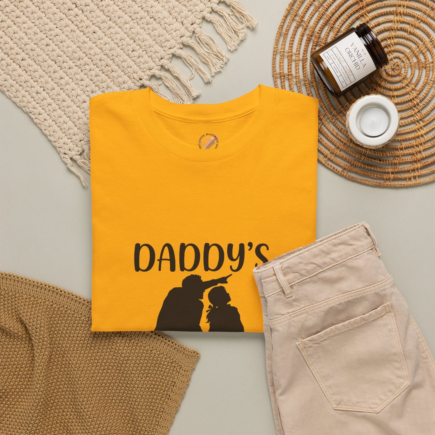 Daddy's Little Girl T-Shirt — Father Daughter Matching Tee, Cute Daddy's Little Girl Graphic Shirt for Dad Gifts & Family Photos
