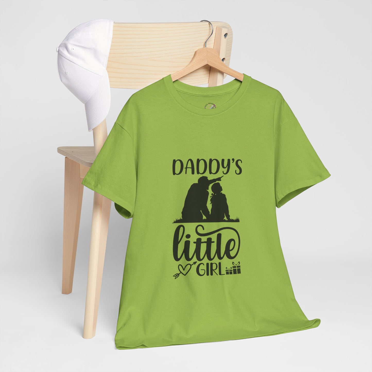 Daddy's Little Girl T-Shirt — Father Daughter Matching Tee, Cute Daddy's Little Girl Graphic Shirt for Dad Gifts & Family Photos